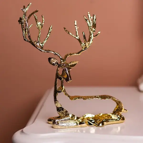 Декоративна фігурка Yiwu Lying Deer 20х8х25 см металева статуетка колекційна для дому декор напівпрозора HP-7-16 - фото 2
