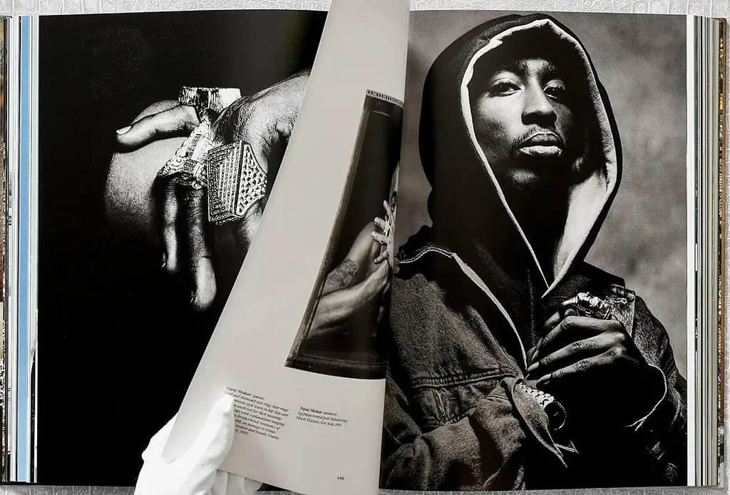 Ice Cold. A Hip-Hop Jewelry History - фото 5