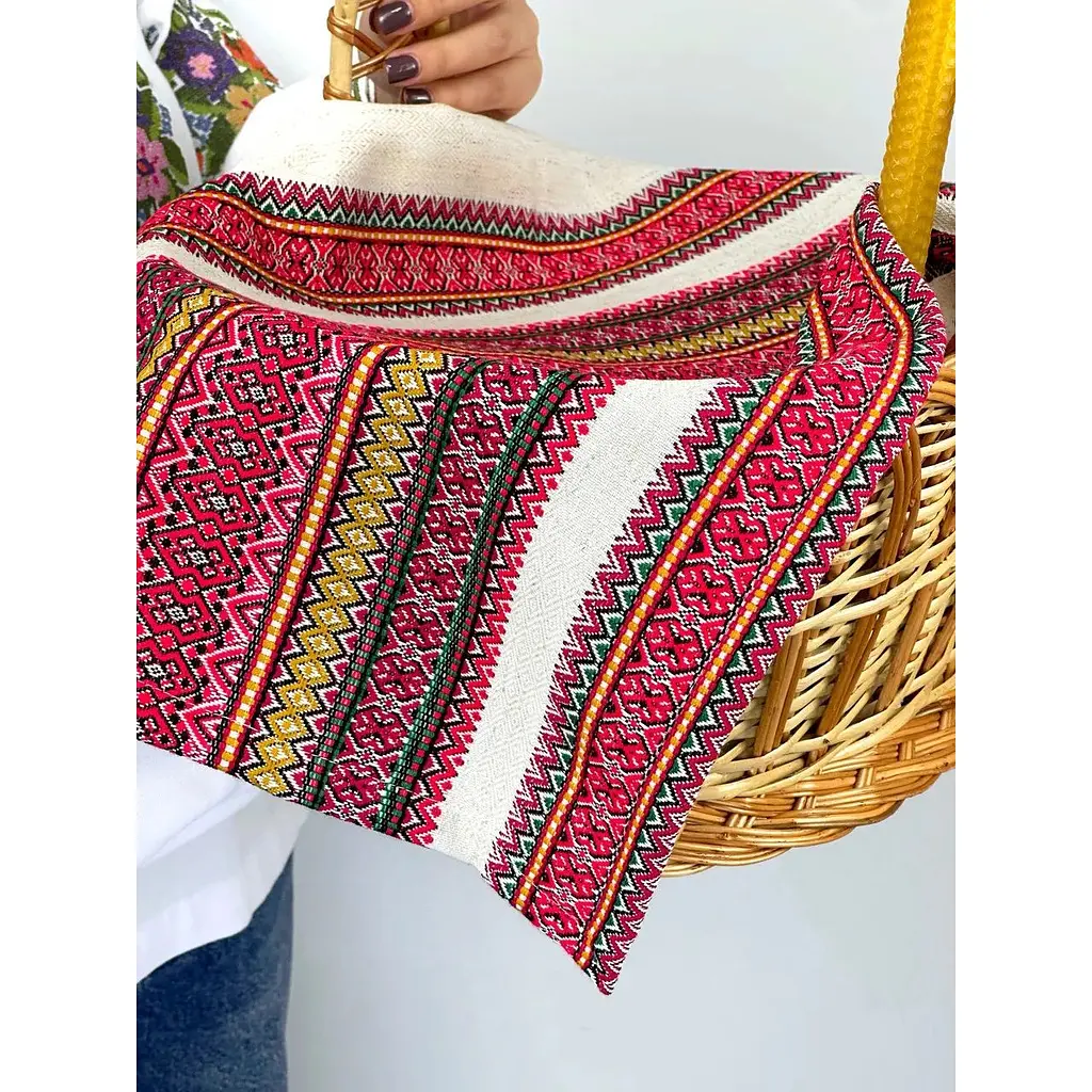 Комплект Пасхальная корзина Галичина коричневая с льняным полотенцем 70х45 см Грация красное и свеча - фото 7