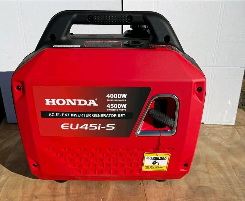 Генератор інверторний Бензиновий HONDA EU45i-S (4,0 - 4,5 кВт) з дисплеєм - фото 3