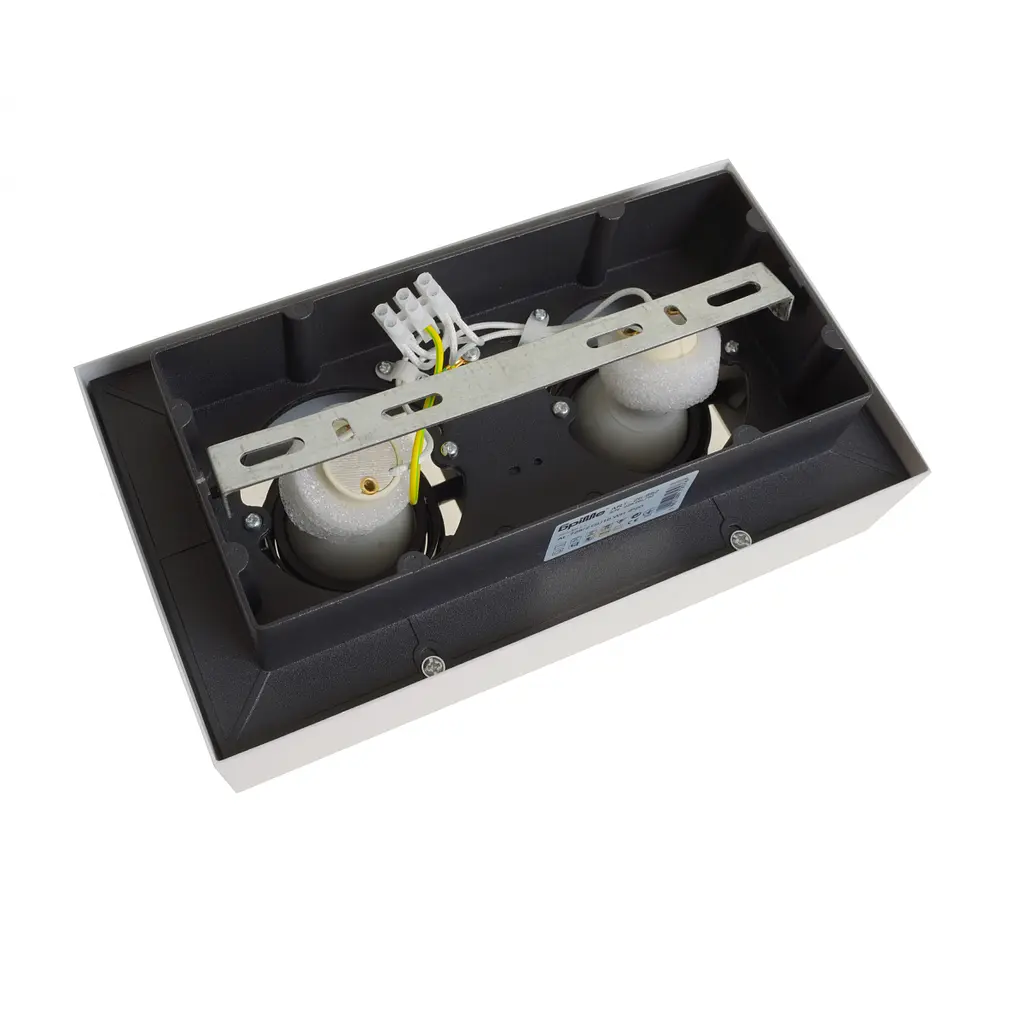 Подсветка тубус Brille AL-728/2 GU10 WH IP20 MR16 26-852 - фото 3