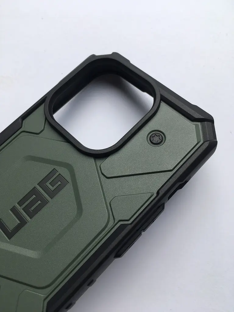 Оригінальний протиударний чохол UAG Pathfinder MagSafe для iPhone 15 Pro Max (6.7") Olive Drab 114301117272 - фото 7