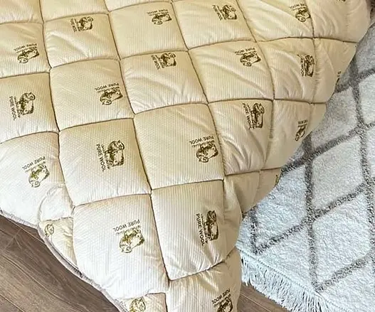 Ковдра євро стьобана зимова зі штучної вовни Leri Max Pur Wool 21474 200х215 см коричнева - фото 4