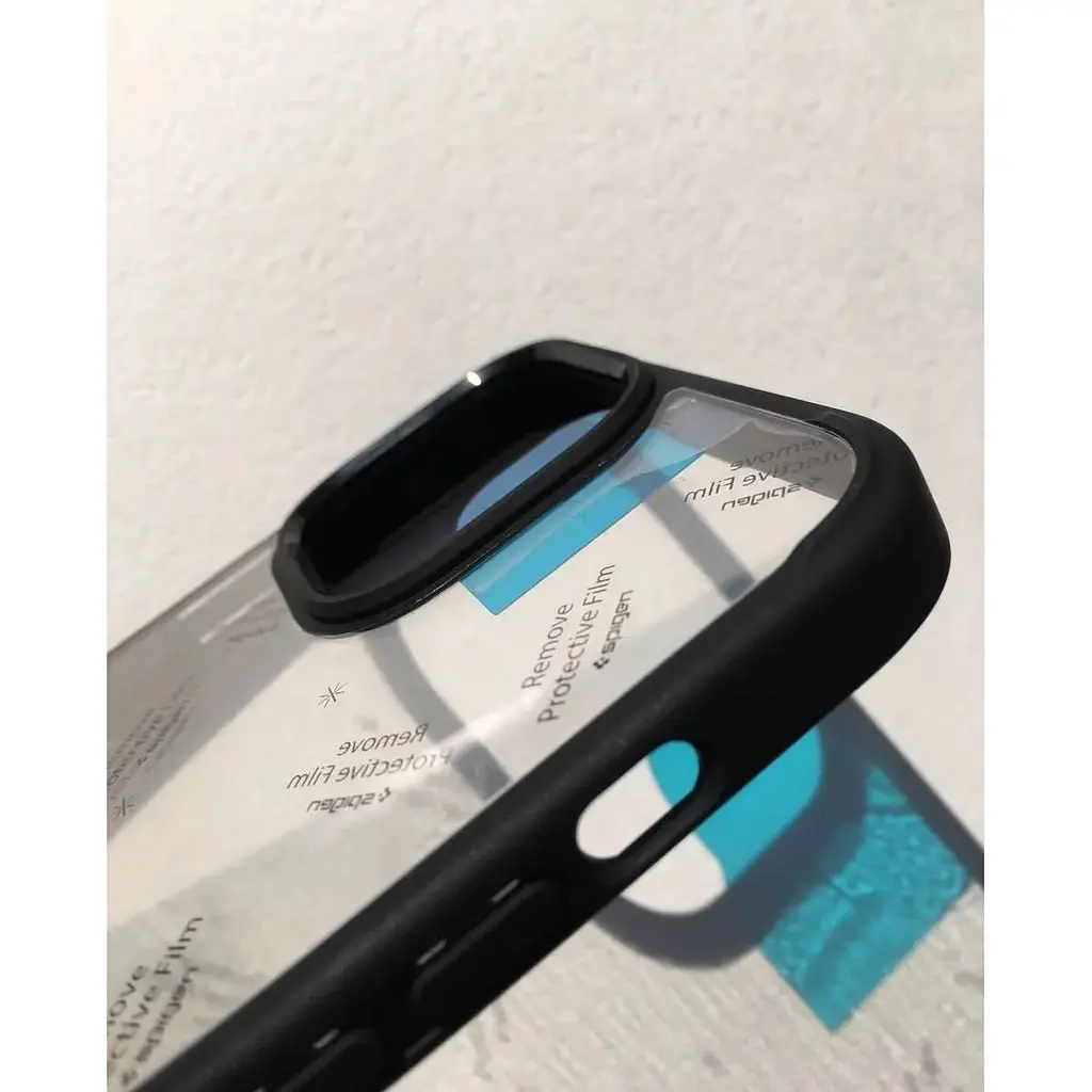 Оригинальный противоударный чехол Spigen Ultra Hybrid для iPhone 13 Pro Max (6.7") Matte Black (ACS03205) - фото 5