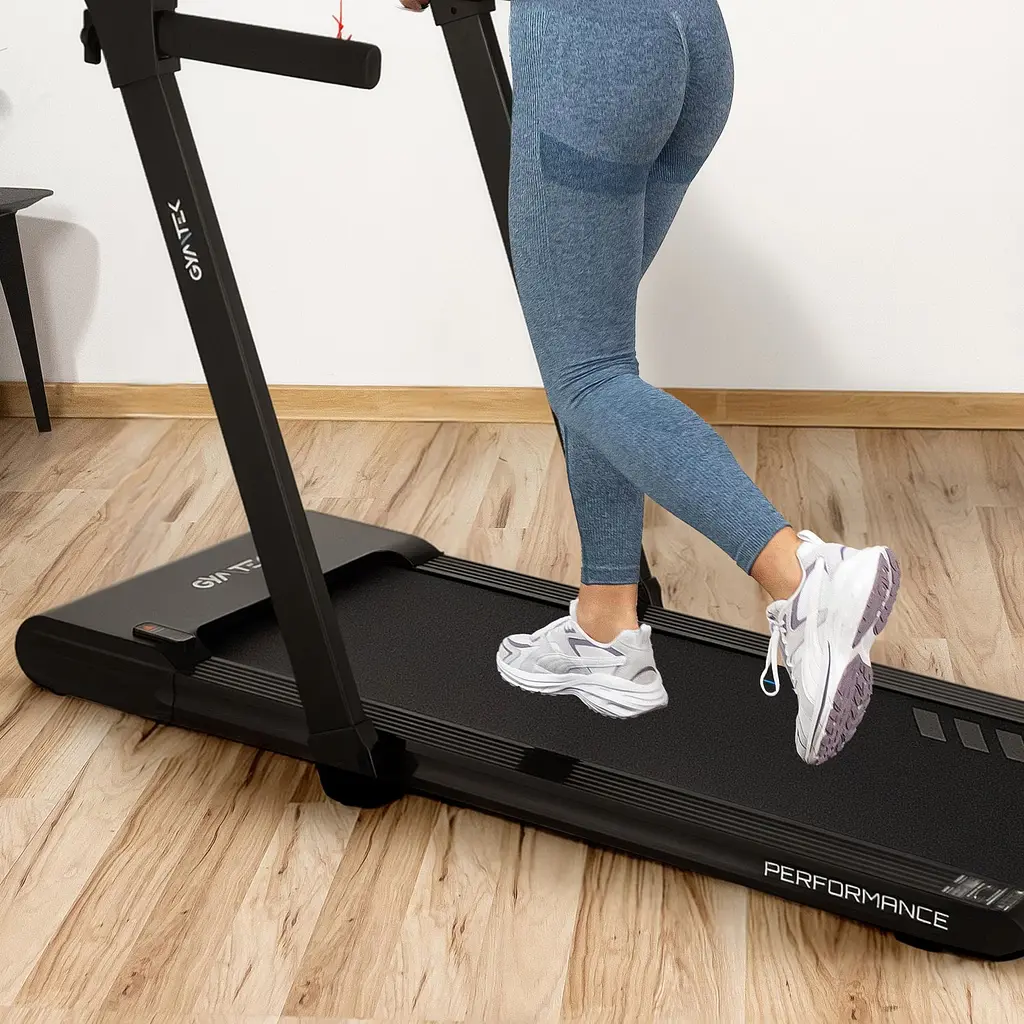 Бігова доріжка Gymtek XT700 - фото 4