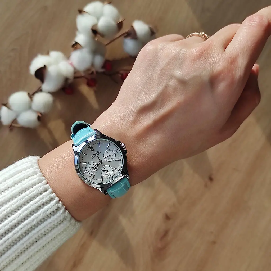 Годинник Casio LTP-V300L-2AUDF - фото 7