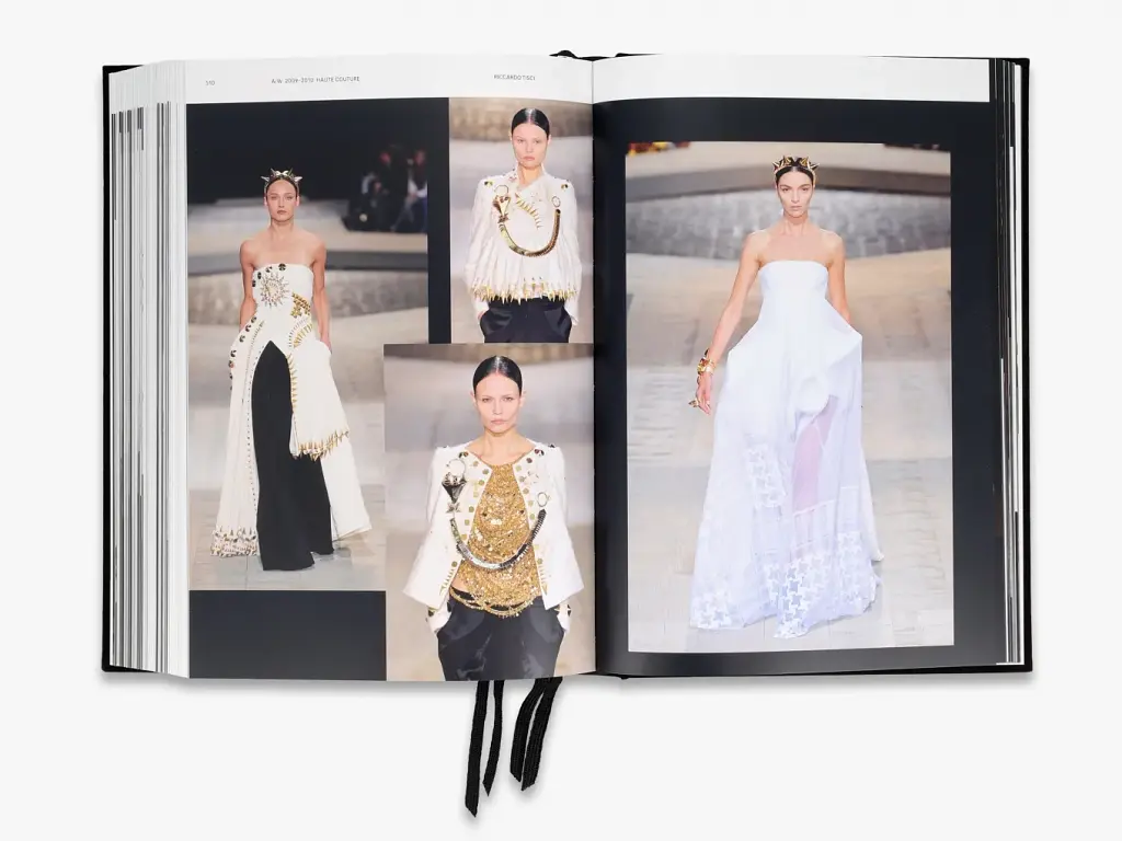Givenchy Catwalk: The Complete Collections - фото 14
