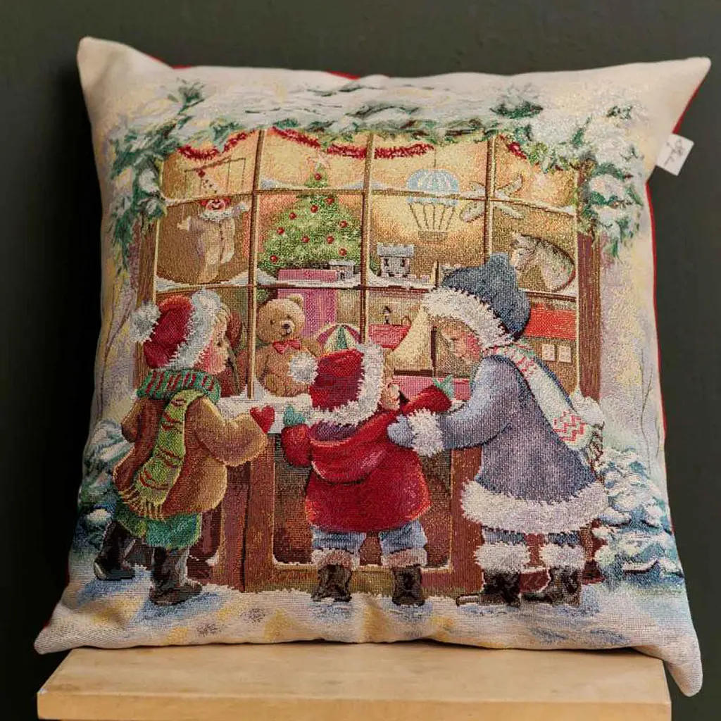 Наволочка гобеленова Прованс Святкова крамниця 45×45 см (47235) - фото 2