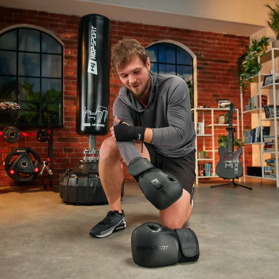 Боксерські рукавиці Hop-Sport HS-BG12 12oz чорні - фото 3