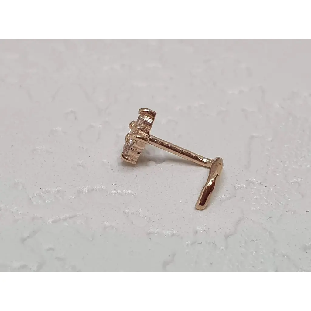 Золотая серьга-пирсинг в нос Dear с фианитами. 1041.1 - фото 2