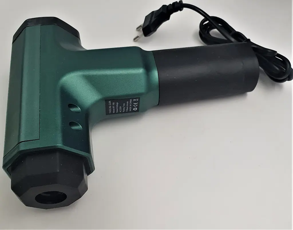 М'язовий масажер для тіла ручний 220V портативний 4 насадки Fascial Gun RF-709 зелений - фото 4