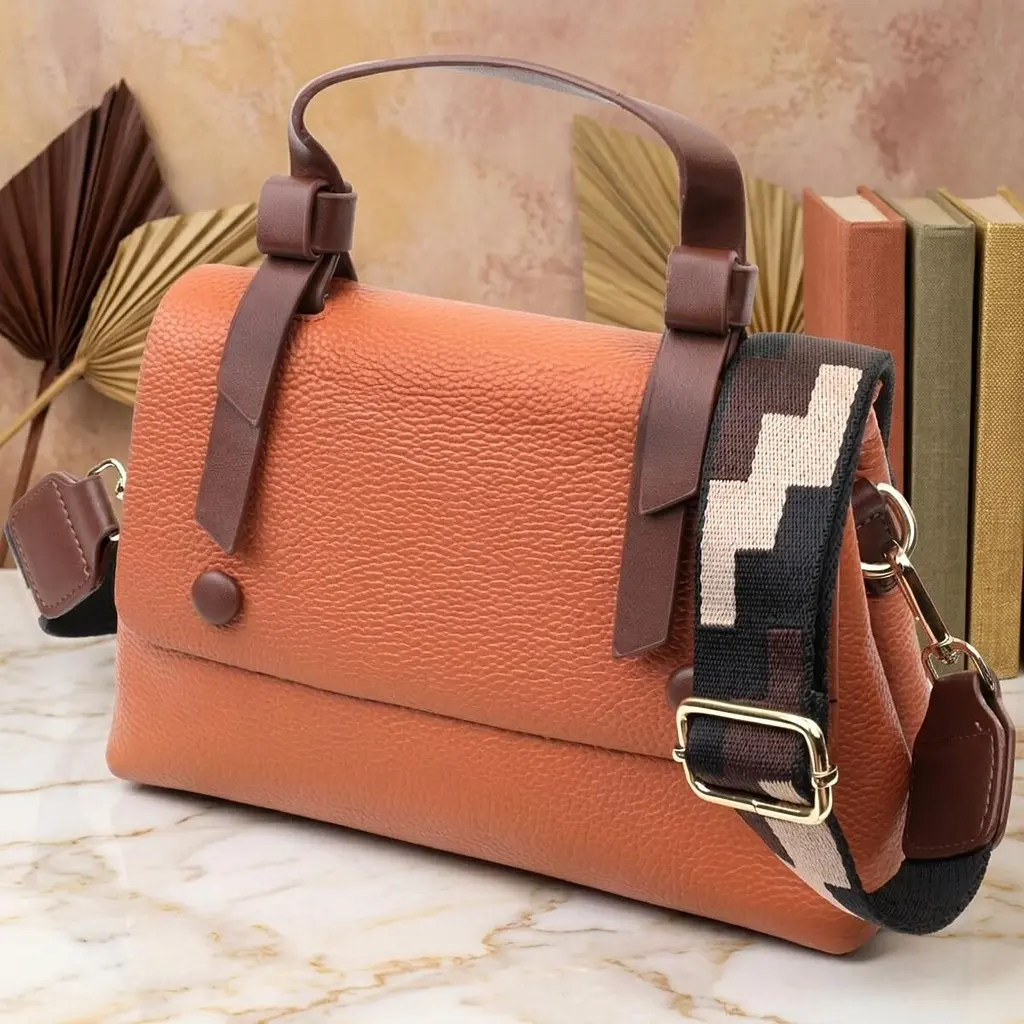 Елегантна сумка для жінок з короткою ручкою з натуральної шкіри Vintage 22669 руда - фото 11