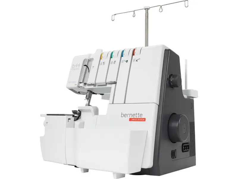 Оверлок Bernette BERNINA FunLock B44 - фото 3
