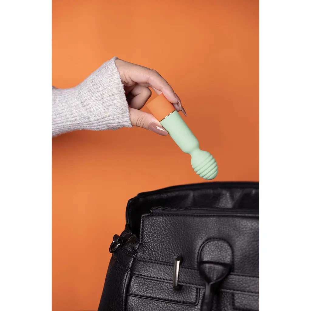 Вибратор Loveline Ribbed Mini 12 см зеленый - фото 8