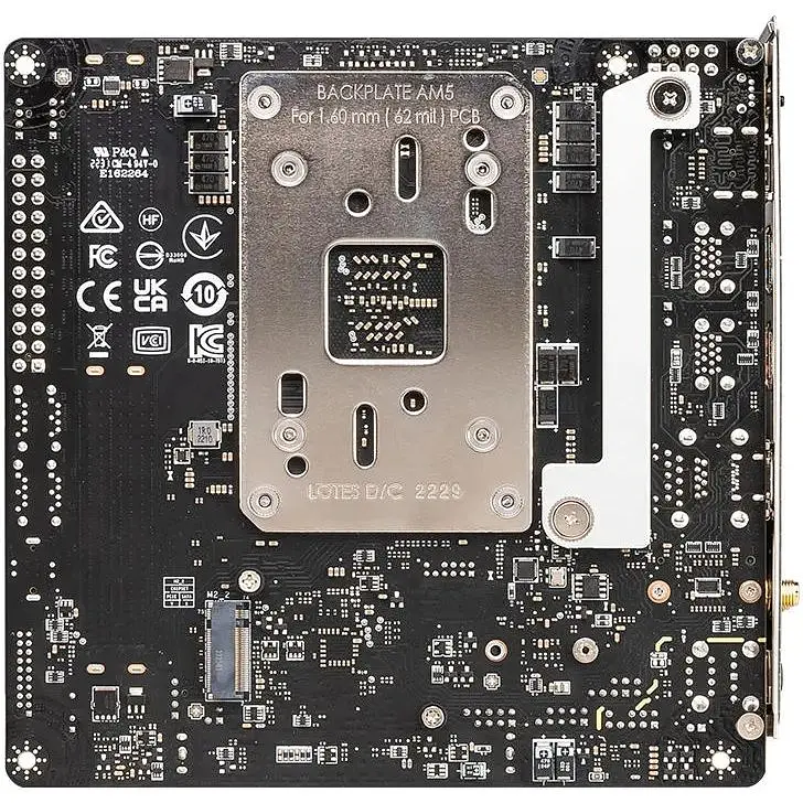 Материнська плата MSI MPG B650I EDGE WIFI sAM5 B650 2xDDR5 M.2 HDMI WiFi BT mITX - фото 4