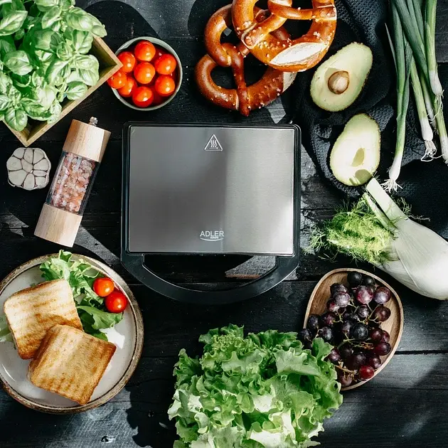 Контактный гриль электрический Adler AD 3068 1000 Вт со съемными пластинами - фото 7