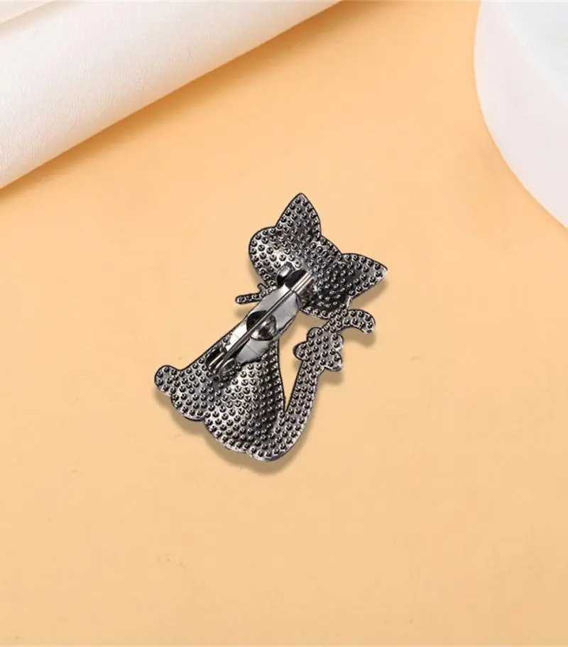 Брошь Котик брошь-булавка белая - фото 6