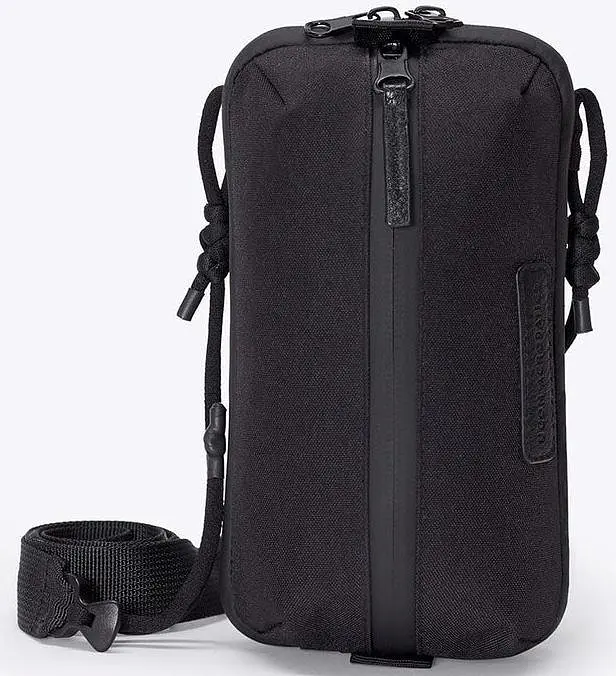 Якісна сумка на ремені Ucon Mateo Bag Black чорна 489104206619 black - фото 8