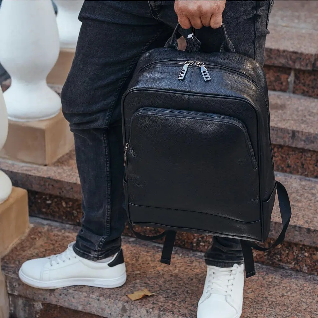 Чоловічий рюкзак шкіряний міський для ноутбука чорний Tiding Bag B2-884371A - фото 5