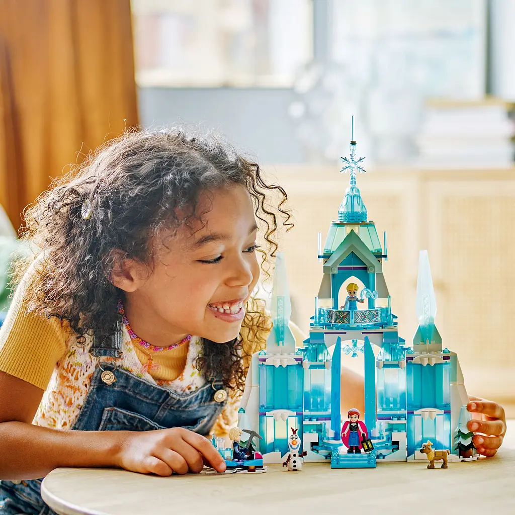Конструктор LEGO Disney Princess Ледовый дворец Эльзы 630 деталей (43244) - фото 5