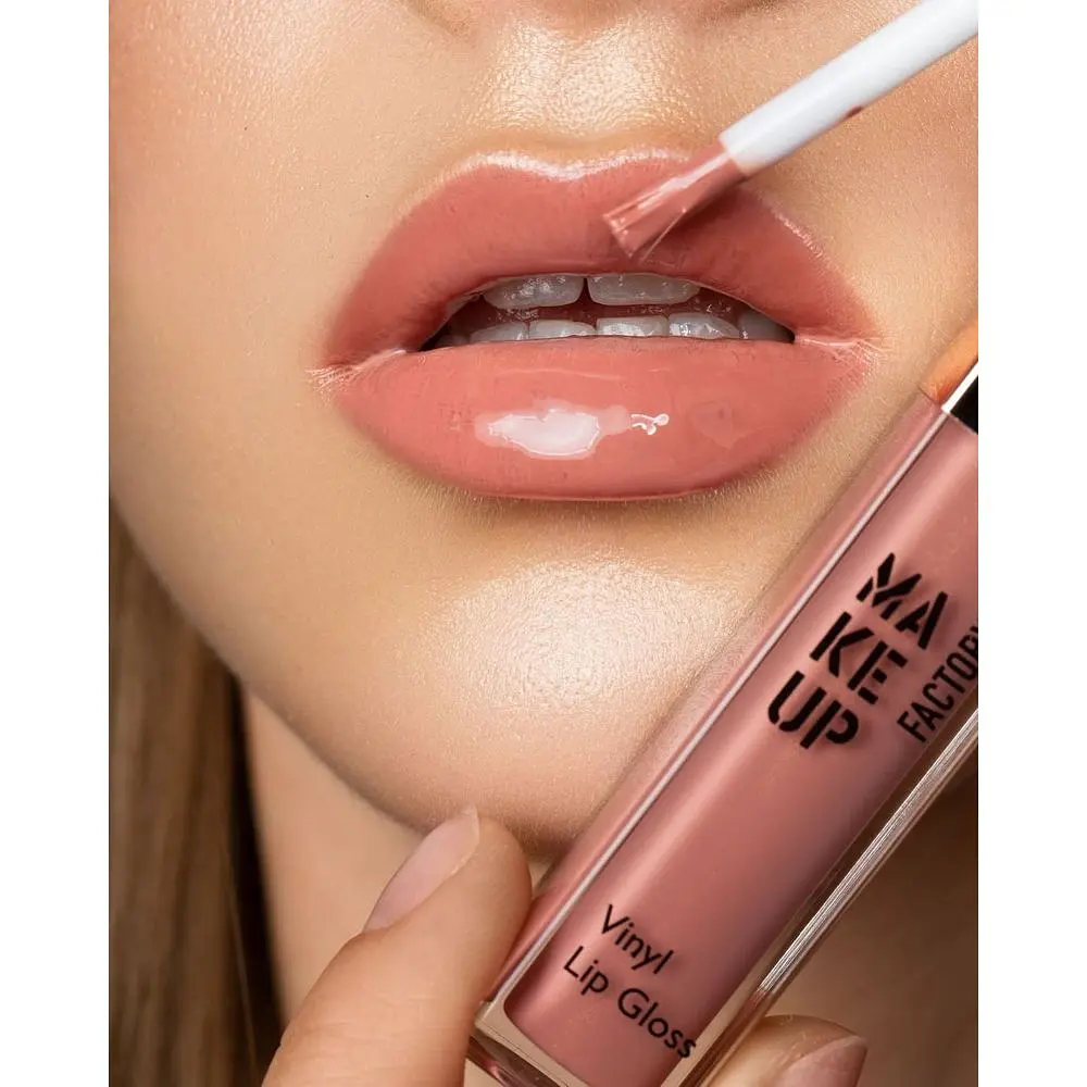 Блеск для губ Make up Factory Vinyl Lip Gloss тон 03 (Electric Nude) 6.5 мл (548305) - фото 2