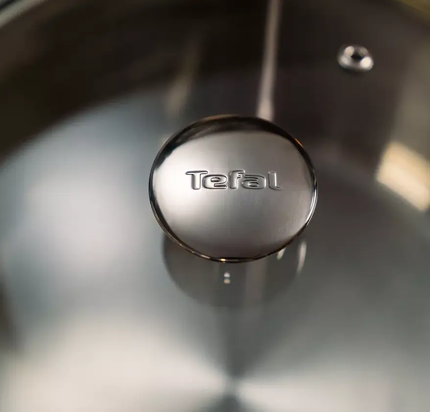 Кастрюля с крышкой с мерной шкалой 5.4л Tefal Elementary 24см - фото 3