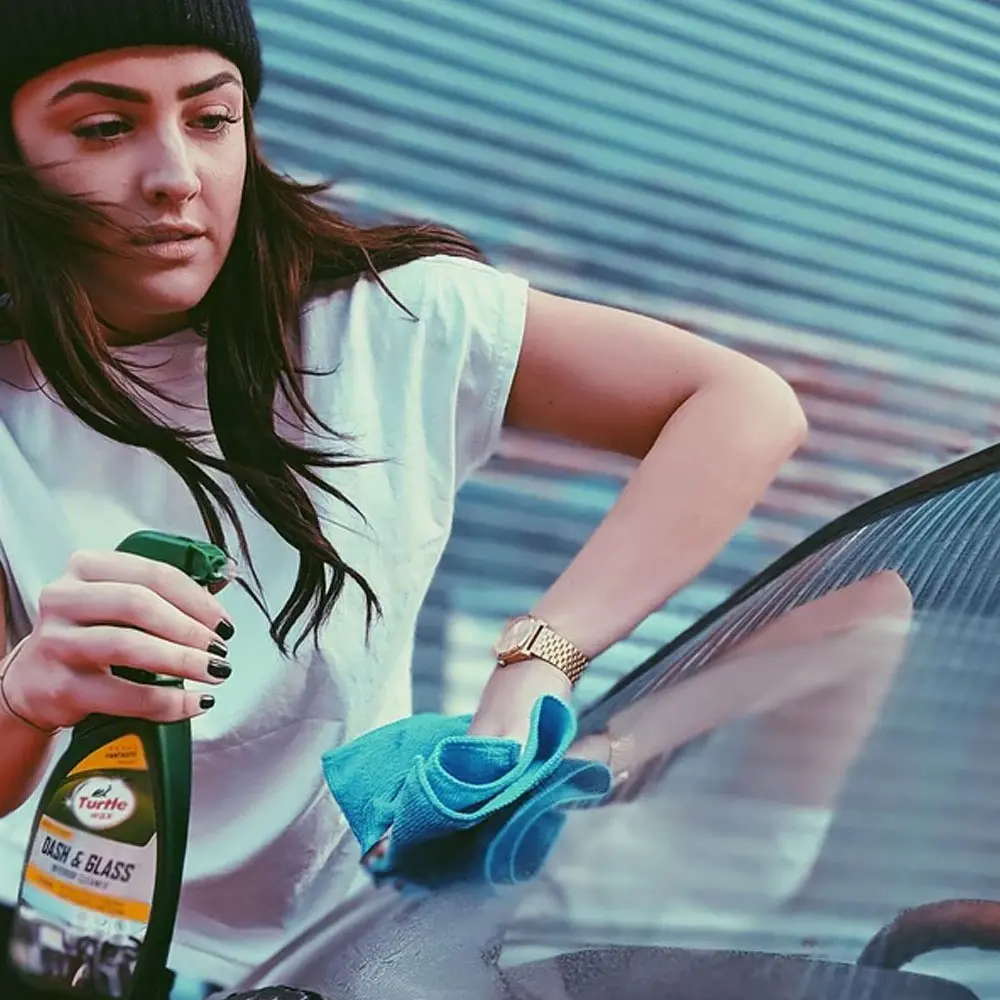 Універсальний очисник скла та пластику салону Turtle Wax Dash & Glass Cleaner Quick & Easy 500 мл (52803) - фото 3