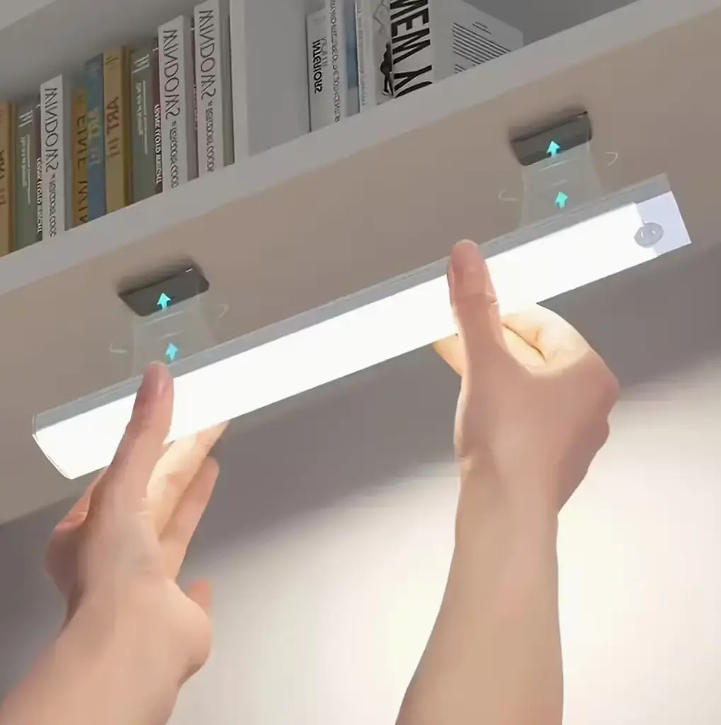 Акумуляторна LED лампа 3W з датчиком руху та регулюванням яскравості світильник на магнітах ліхтар 30см універсальне підсвічування холодне світло - фото 2