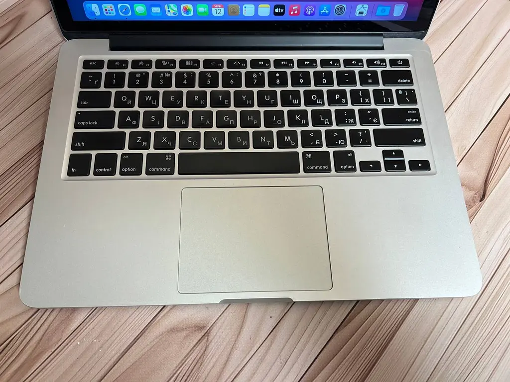 Б/в Ноутбук Apple MacBook Pro 13" 2014 A1502 i7-4558U/16/256 (C02N31XRFH04) - фото 2