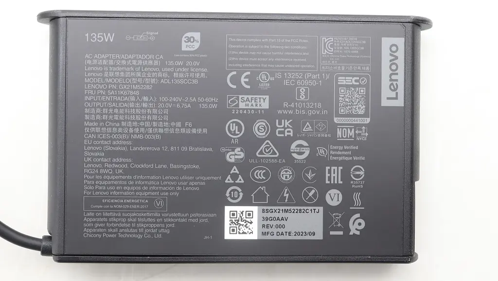 Блок живлення (зарядка) для ноутбука Lenovo 135W (20V 6,75А плоский роз'єм) [NEW Design] ADL135SLC3A - фото 7