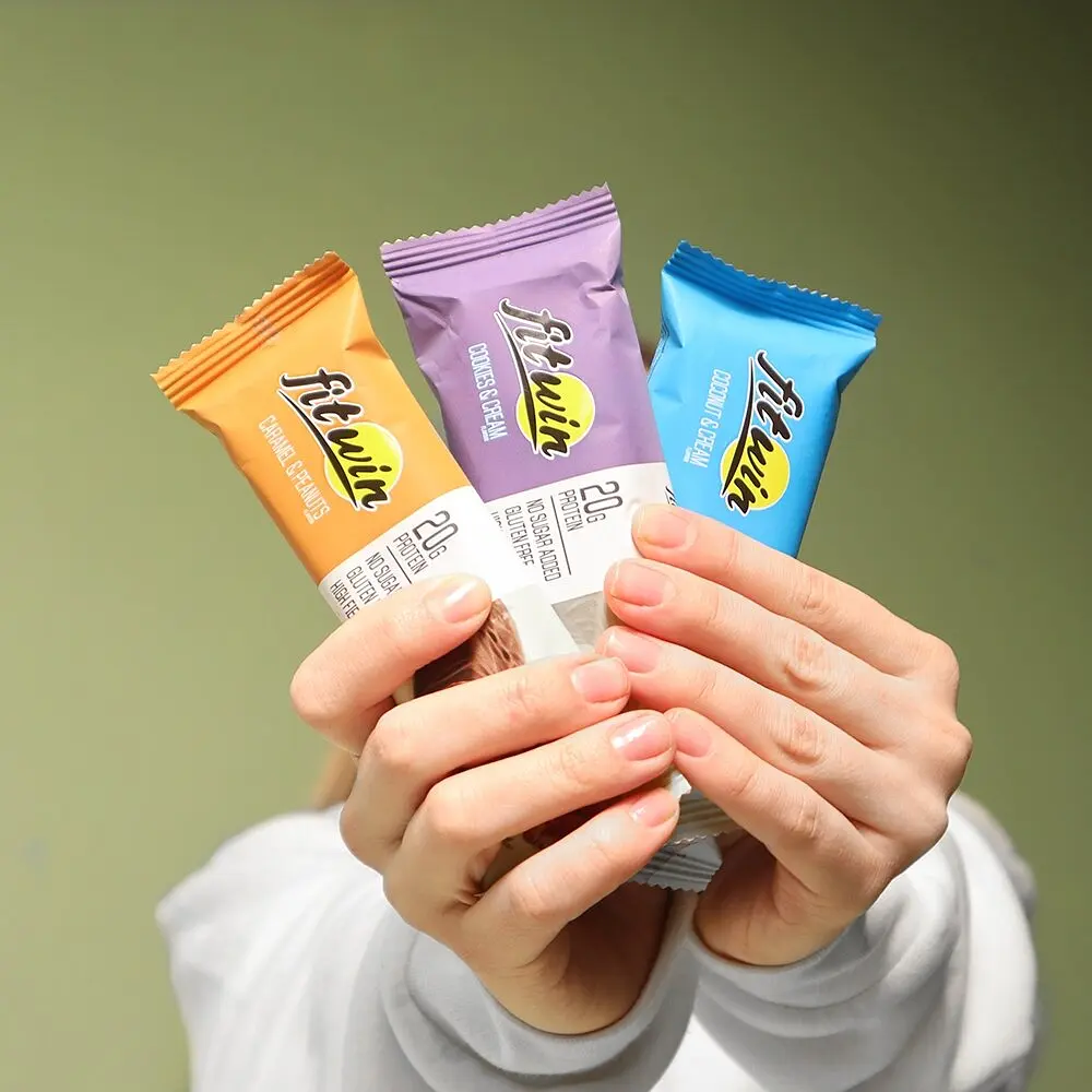 Блок батончиків FitWin Protein Bar 33% MIX, 12x60 грам - фото 2
