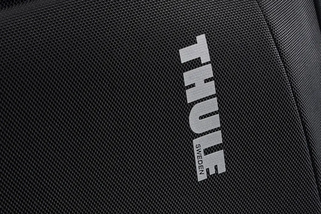 Сумка Thule Accent Laptop Bag 15.6 TACLB-2216 (Black) (6744802) - фото 6
