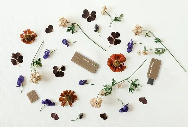Flash Drive Goodram UME3 128GB USB 3.0 Eco Friendly (UME3-1280EFR11) - фото 7