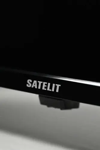 Телевізор 32" Satelit 32H9500GS, 1366x768, Smart TV, Android 11, DVB-T2/C, 2xHDMI, 2xUSB, VESA 200x200 - фото 3