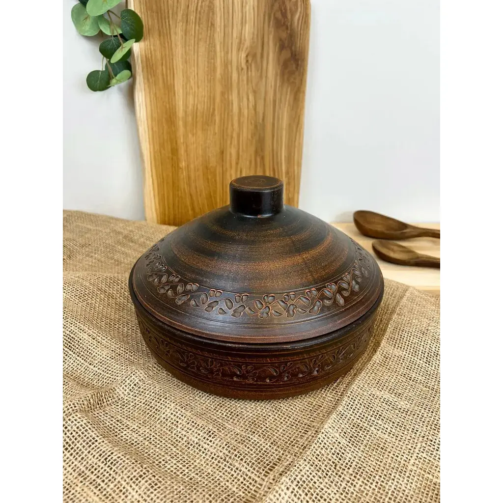 Сковорода 3 літри керамічна (глиняна) з кришкою різьблена Декор - фото 3