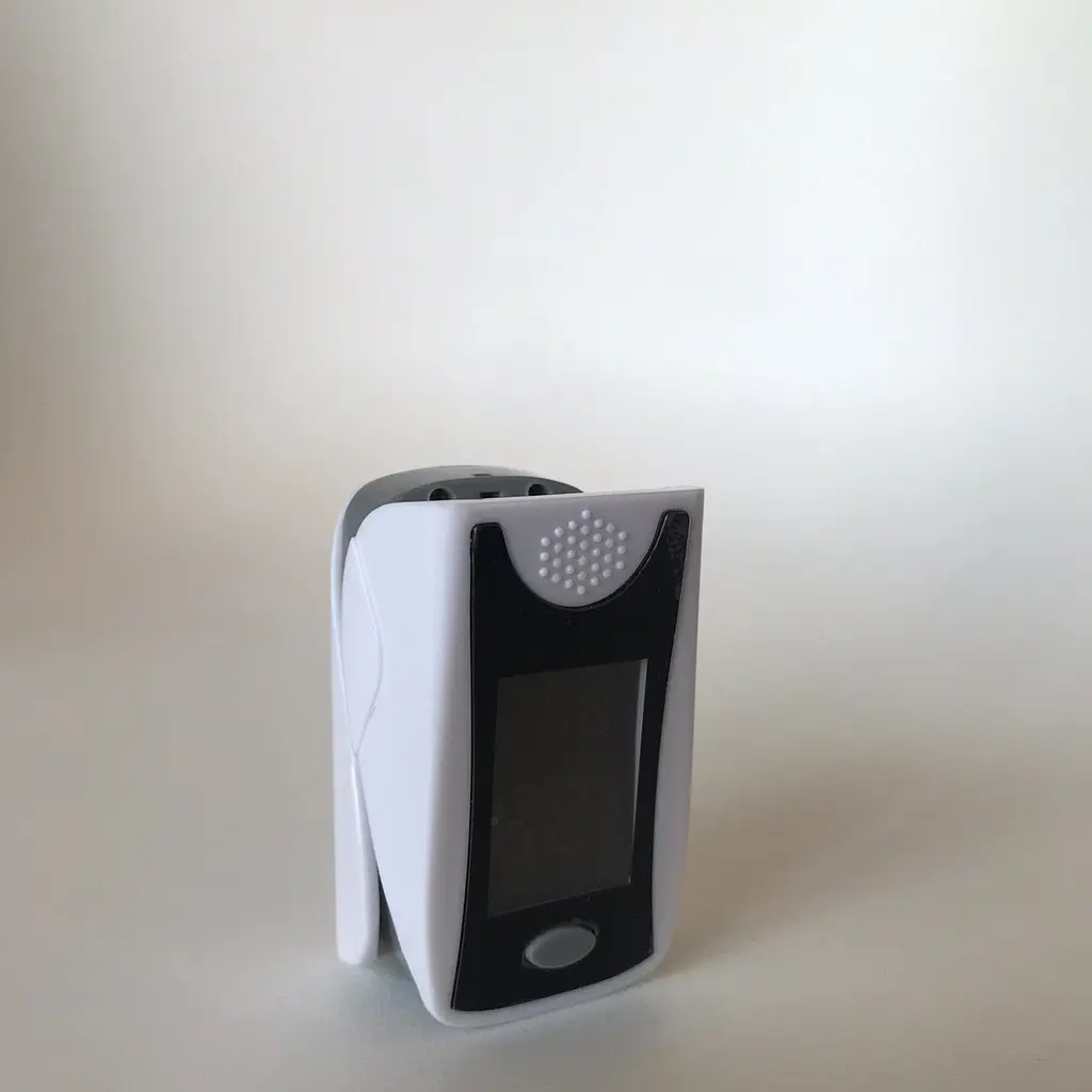 Пульсоксиметр на палець Pulse Oximeter 202C Grey - фото 2