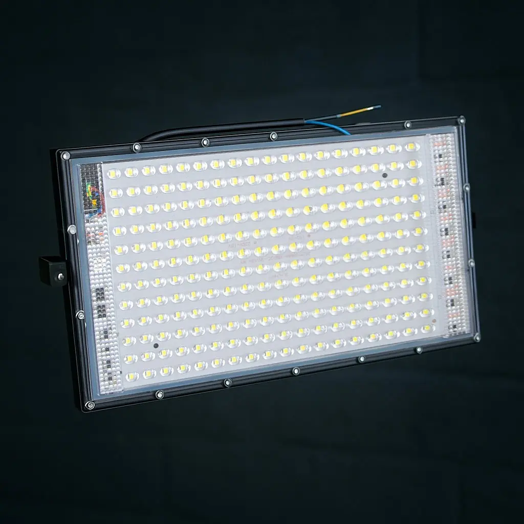 Світильник світлодіодний вуличний 200W, прожектор 216 LED, чорний, від мережі 220В - фото 2