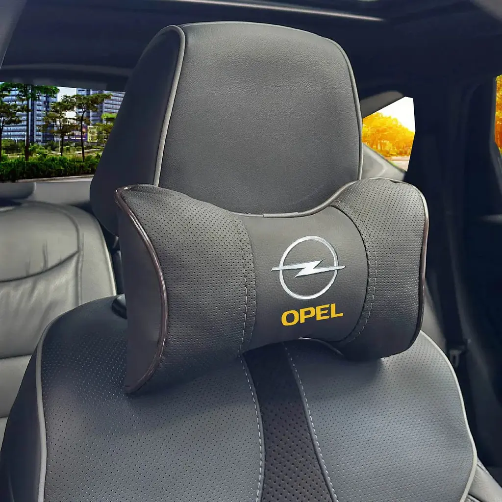 Подушка на підголівник з логотипом Opel Екошкіра 3D Кольоровий лого Чорна-Коричневий кант 1 шт