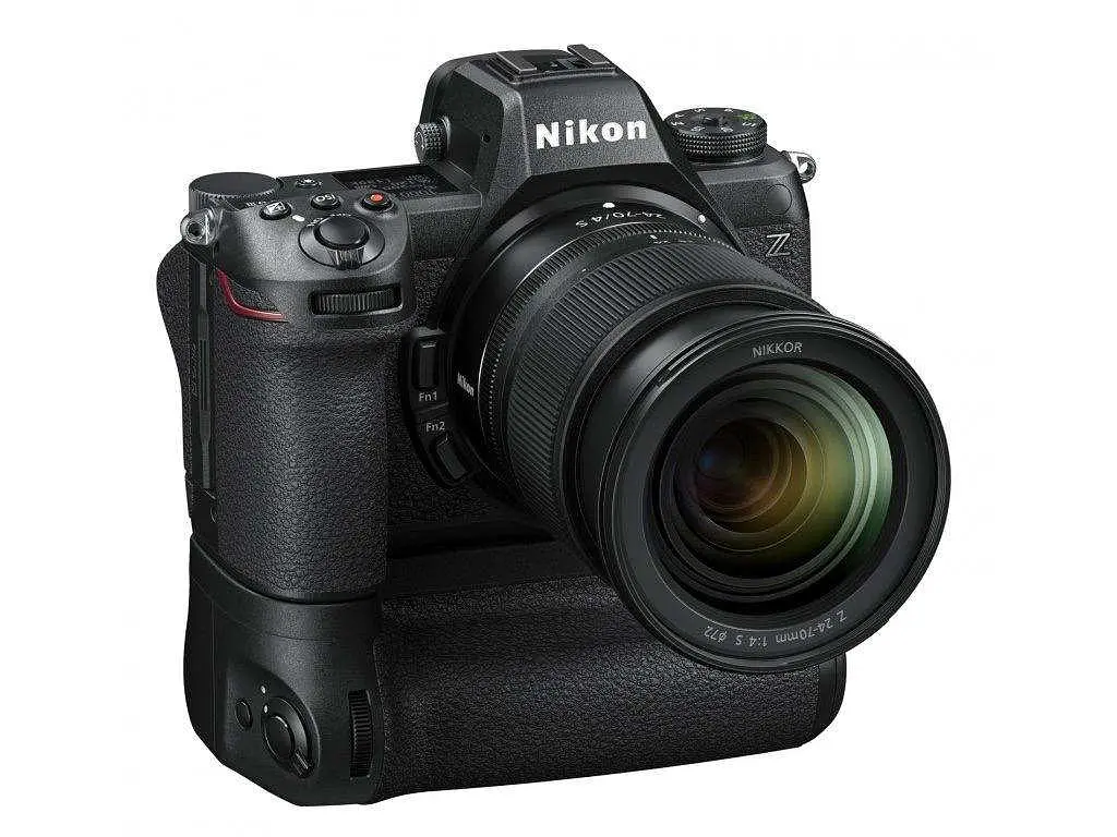 Беззеркальный фотоаппарат Nikon Z6 III (VOA130AE) - фото 6