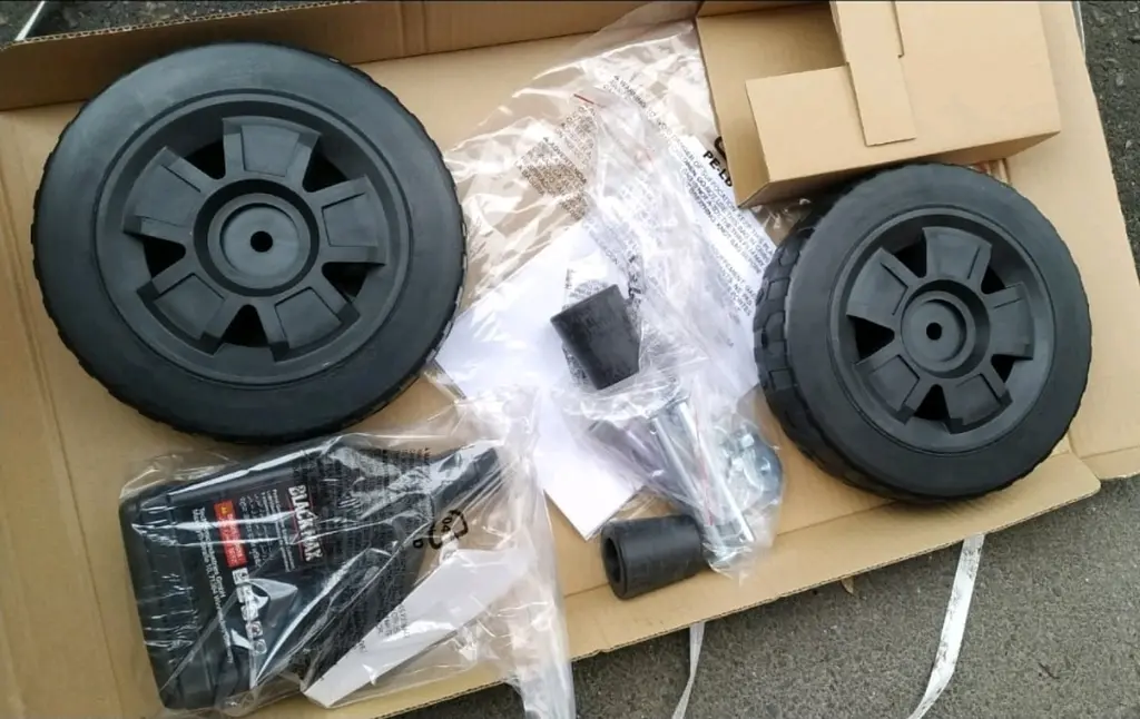 Генератор бензиновий YAMAHA BlackMax BMGN3100Y (3.1 КВТ) ручний стартер - фото 8