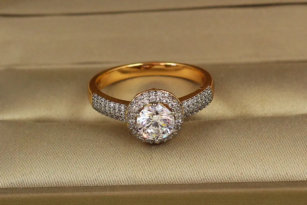 Кільце Xuping Jewelry Гармонія з родієм р 16 золотисте