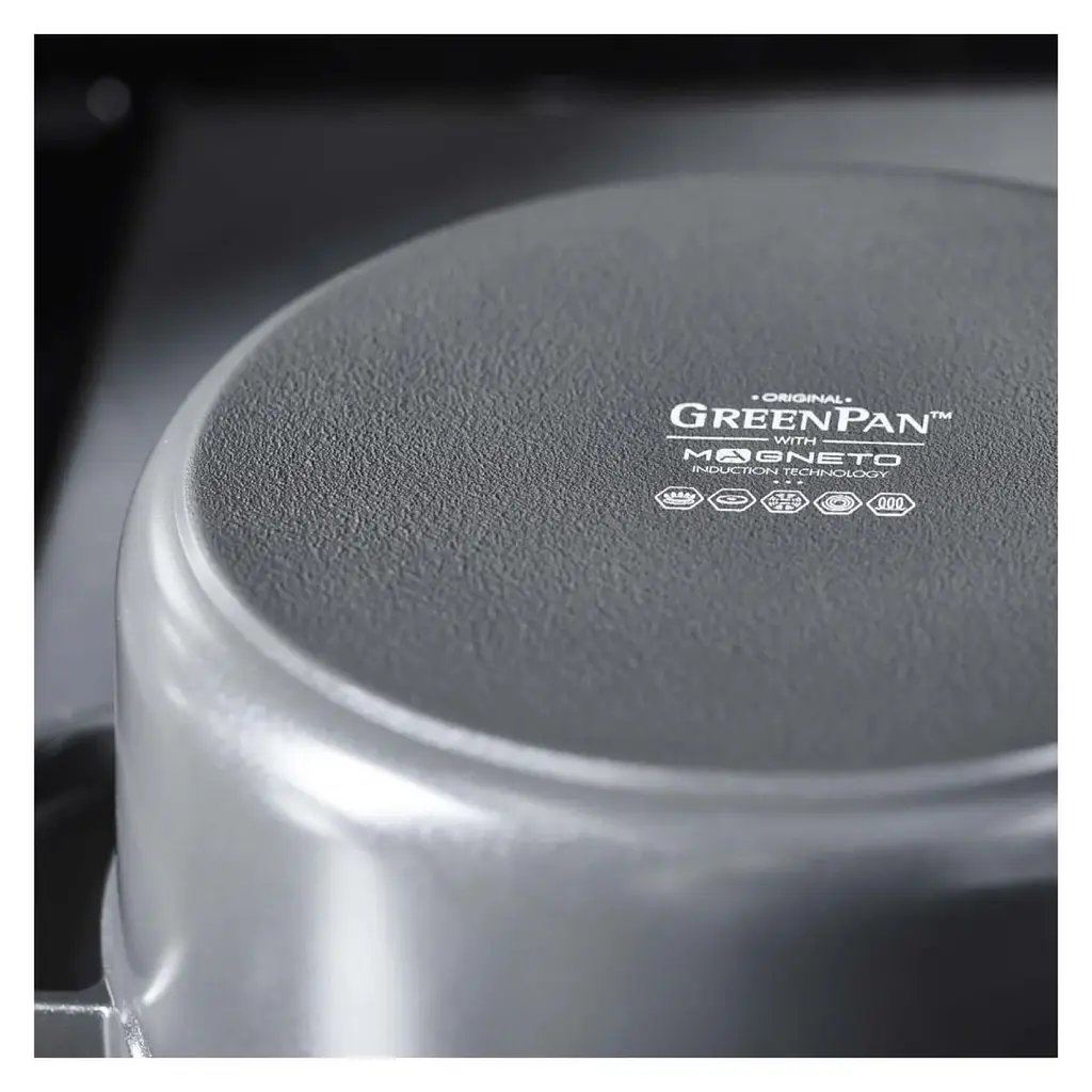 Каструля з кришкою GreenPan Featherweights 22 см 3,3 л з керамічним покриттям чорний (CC005056-001) - фото 3