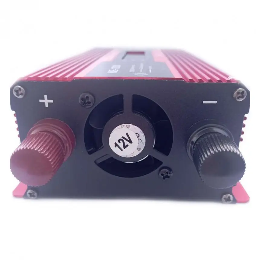 Инвертор напряжения Solar Smart King Power Inverter 012 модифицированная синусоида Red 1 розетка 1 USB экран с 12V на 220V 1200W (11033) - фото 3