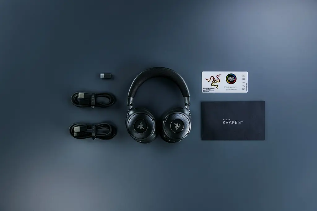 Навушники Razer Kraken V4 Black (RZ04-05170100-R3M1) - фото 8