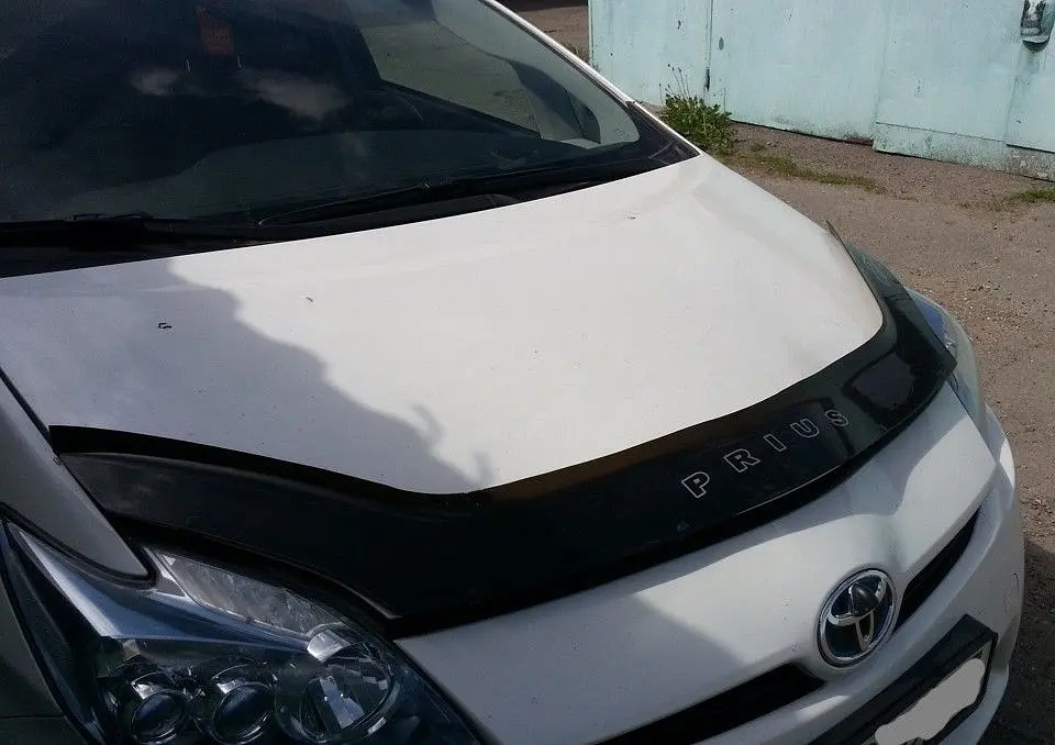 Дефлектор капоту мухобійка Toyota Prius 2009- - фото 2