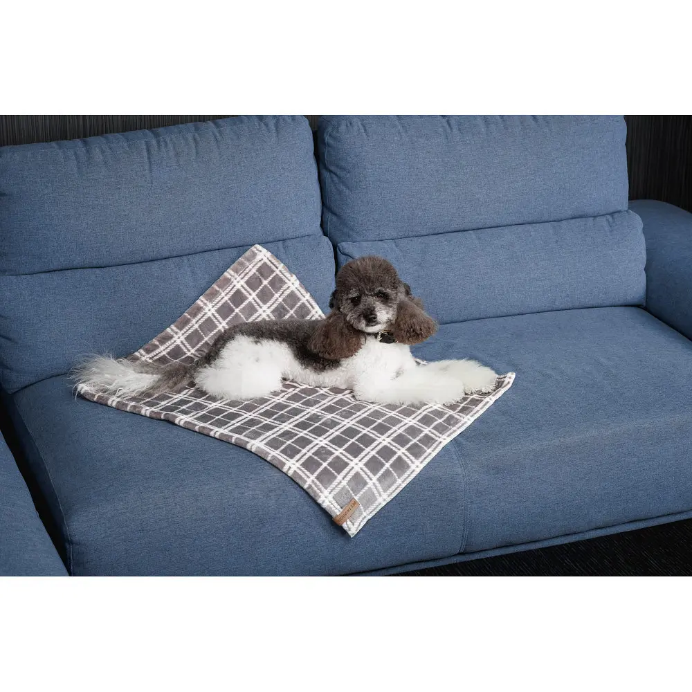 Плед Pet Fashion Bliss 2 для собак і котів плюш сірий картатий 70,5х94 см - фото 8