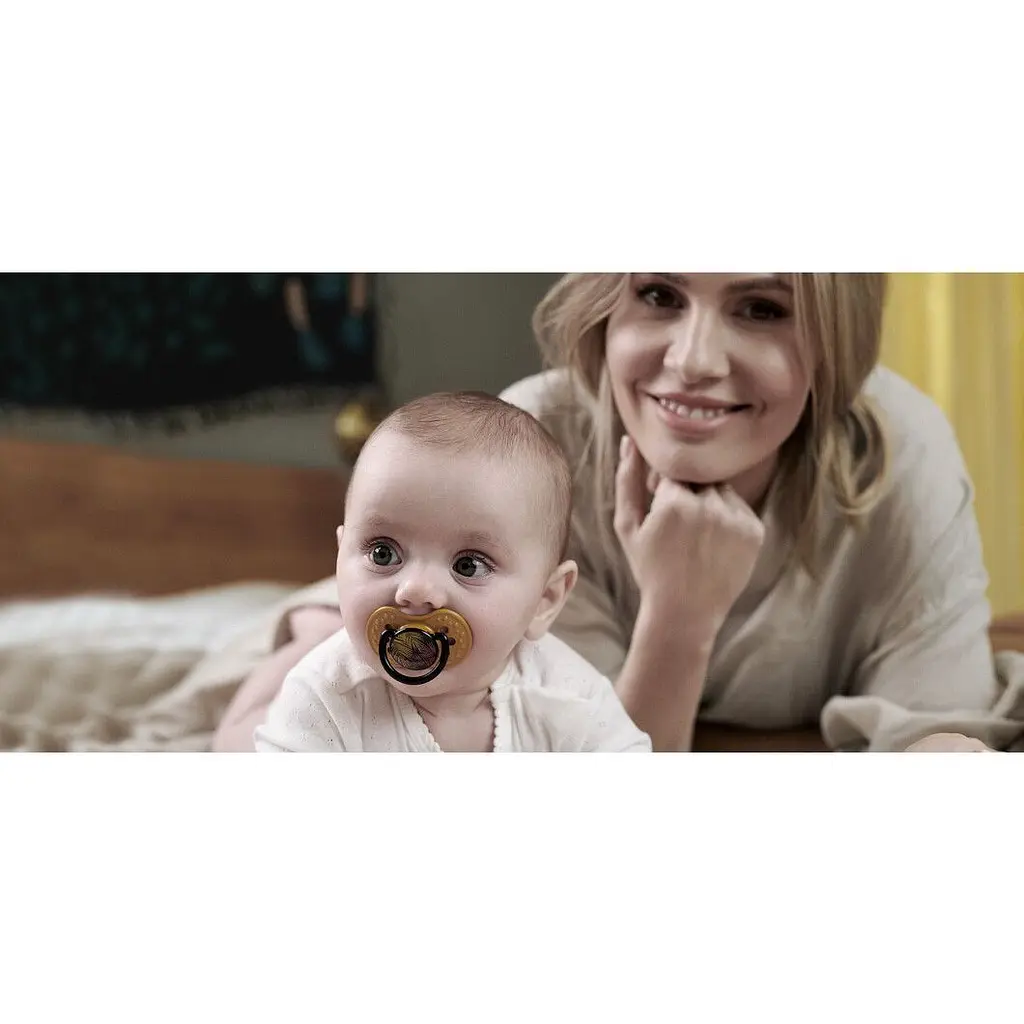 Пустушка силіконова Lovi Jungle Vibes Girl, динамічна, 6-18 міс, 2 шт., коричневий з жовтим (22/903girl) - фото 2