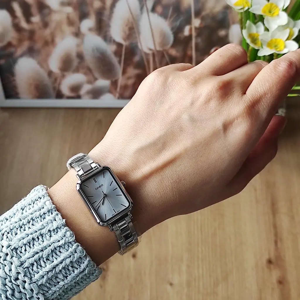 Годинник Casio LTP-V009D-2E - фото 4