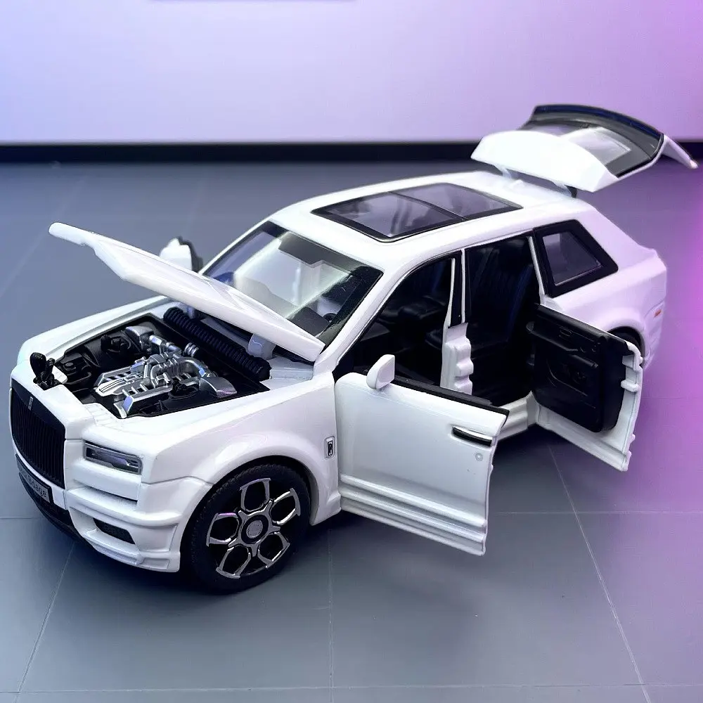 Колекційна металева модель автомобіля АвтоЕксперт Rolls-Royce Cullinan Black Badge з інерцією, світлом та звуком 1:32 - фото 7