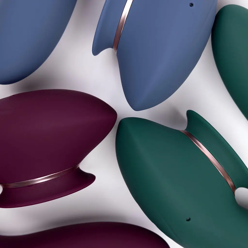 Вібратор Innovation Twitch 3 13.3 см зелений - фото 11